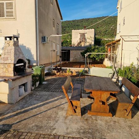 Apartment Poldrugo Cres Exterior foto