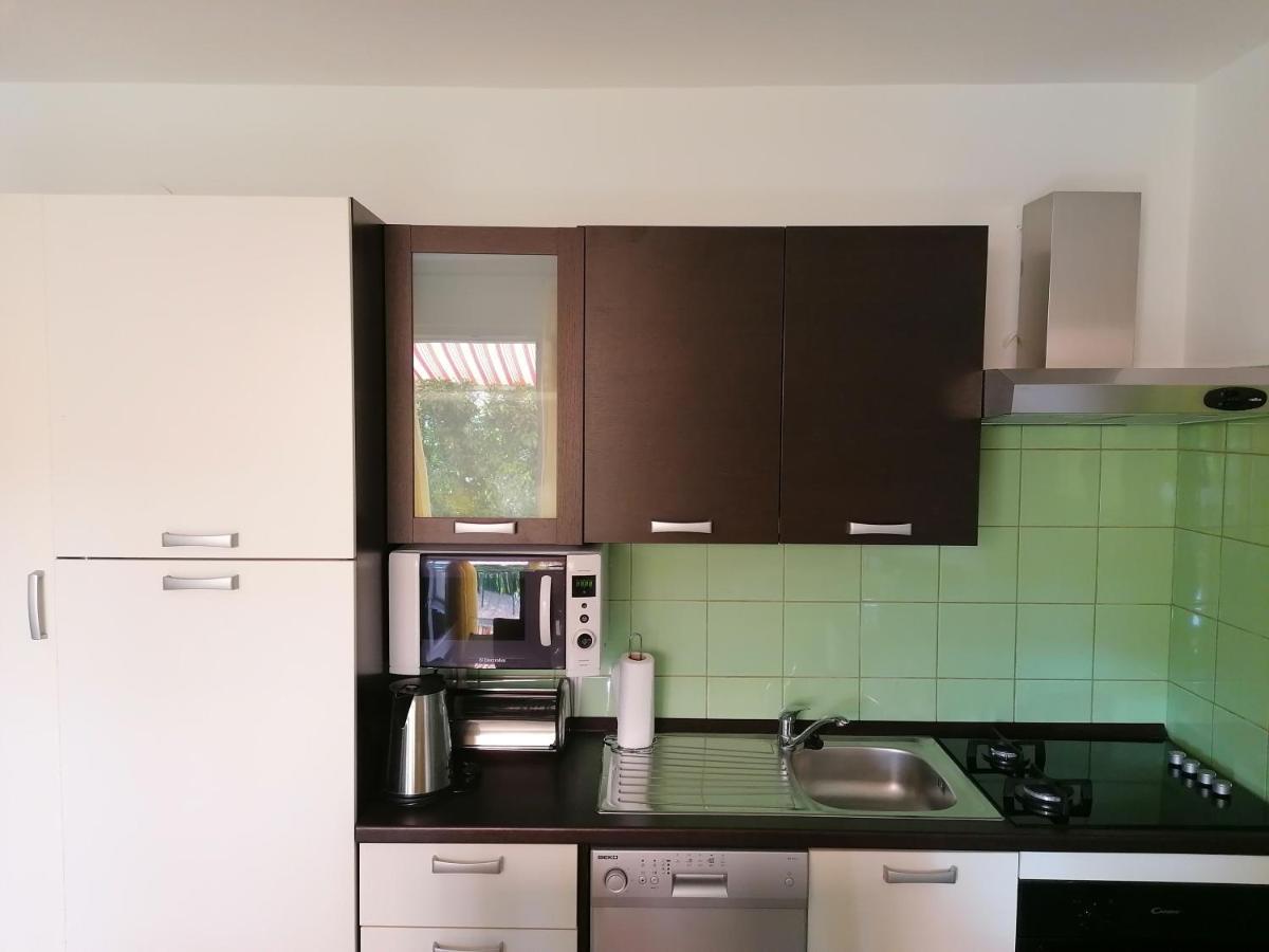 Apartment Poldrugo Cres Exterior foto